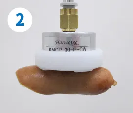 ウインナー吸引保持の様子