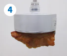 唐揚げ吸引保持の様子