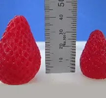 サイズの異なるいちご